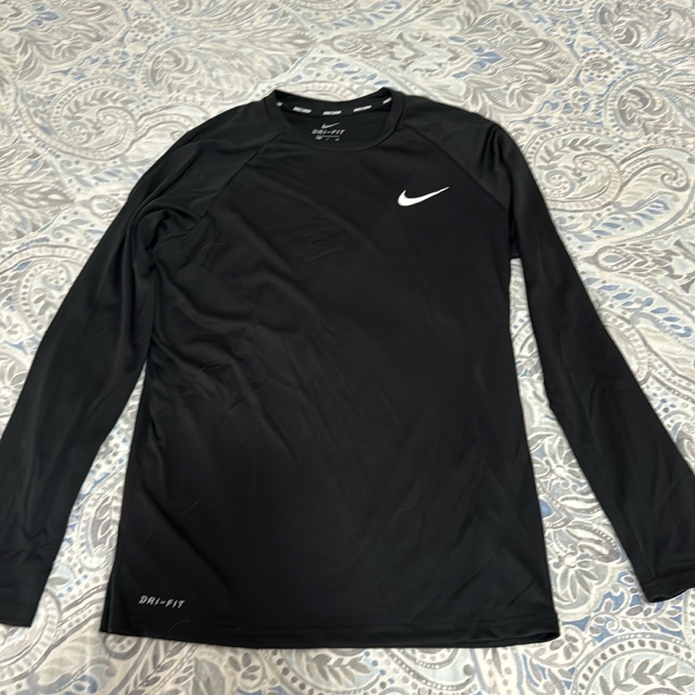 Nike Swim Dri-Fit Small Long sleeve